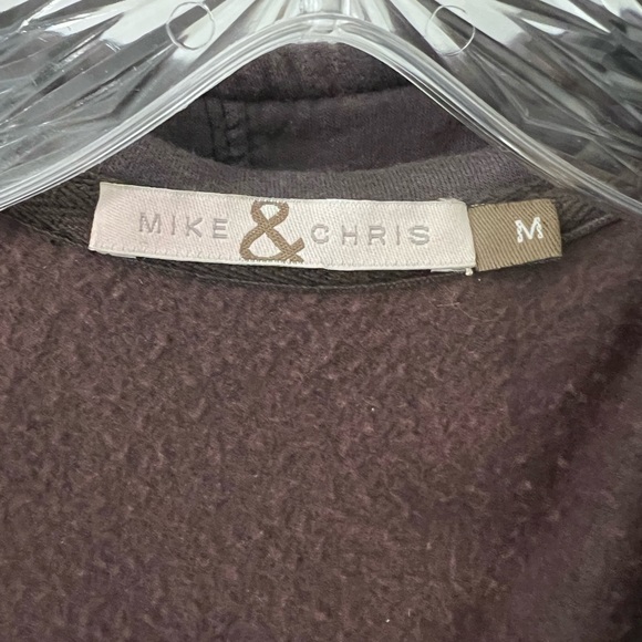 Mike&Chris Crop Hooded Sweater - Picture 3 of 3